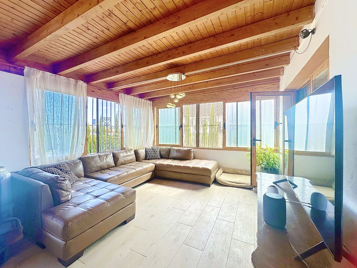 Exclusiva villa en venta en Buenas Noches, Estepona 